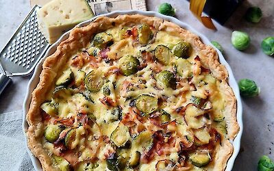 Rosenkohl-Quiche mit Bockshornkleekäse